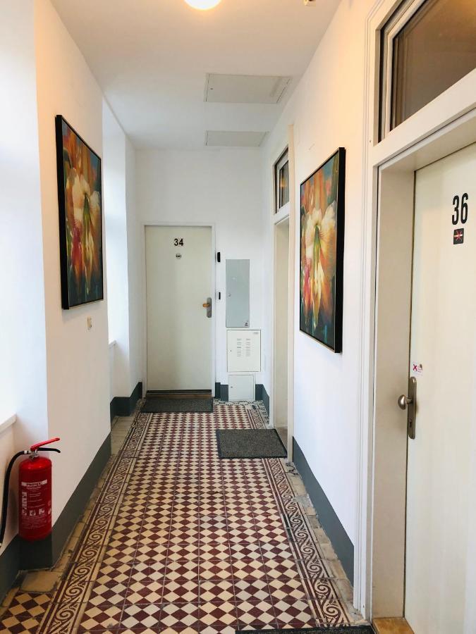 Ajo Apartments - Messe City Room - Self-Check-In Wien Exteriör bild