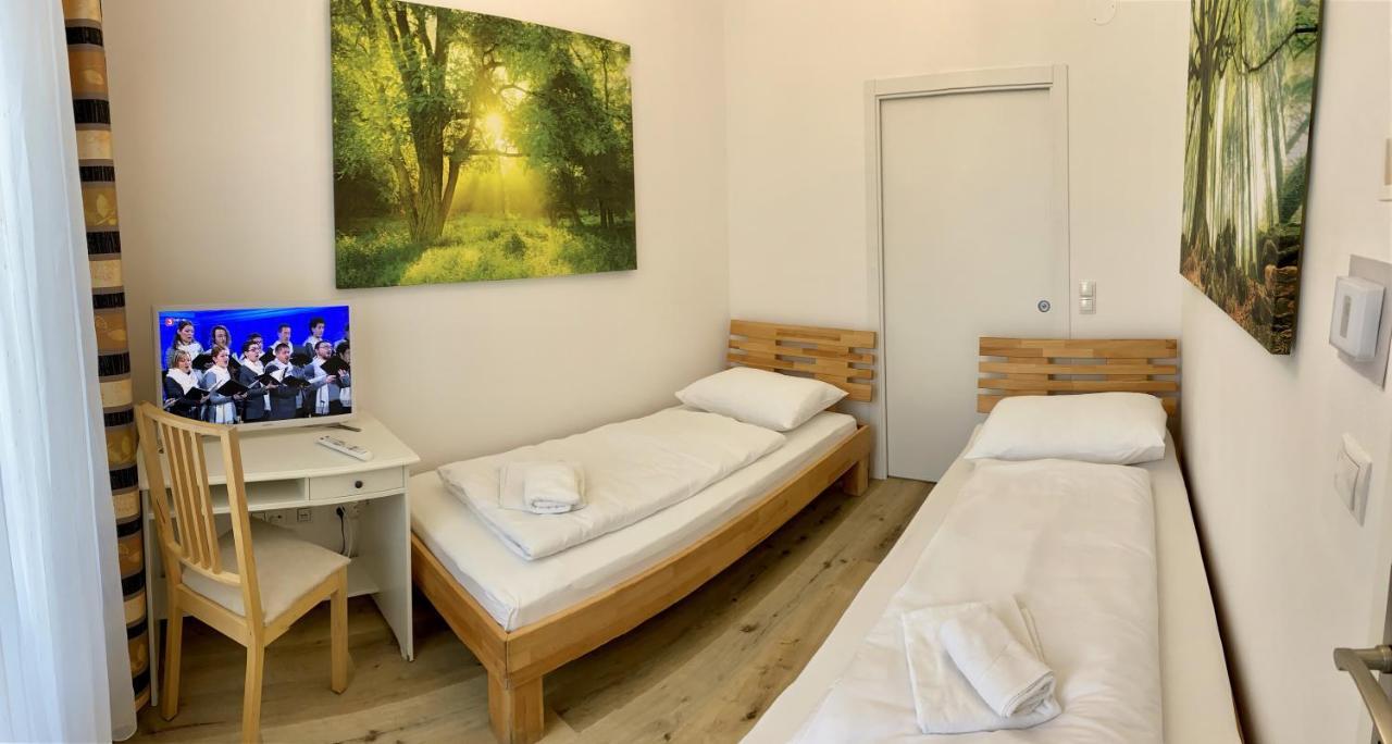 Ajo Apartments - Messe City Room - Self-Check-In Wien Exteriör bild